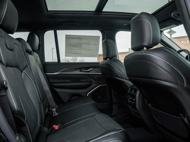 new 2026 Jeep Grand Cherokee car, priced at $53,430