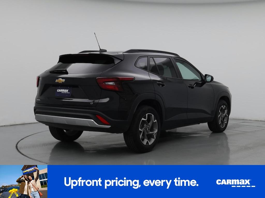 used 2025 Chevrolet Trax car, priced at $22,998