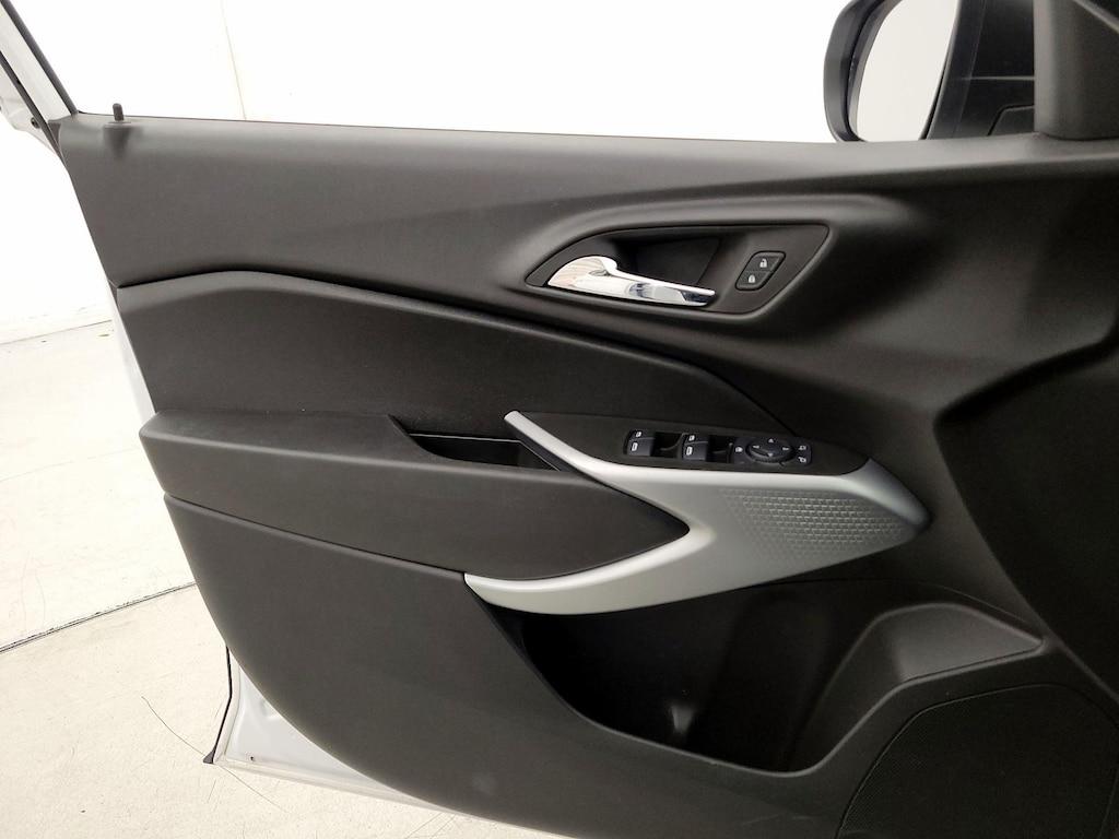 used 2024 Chevrolet Trax car, priced at $20,998