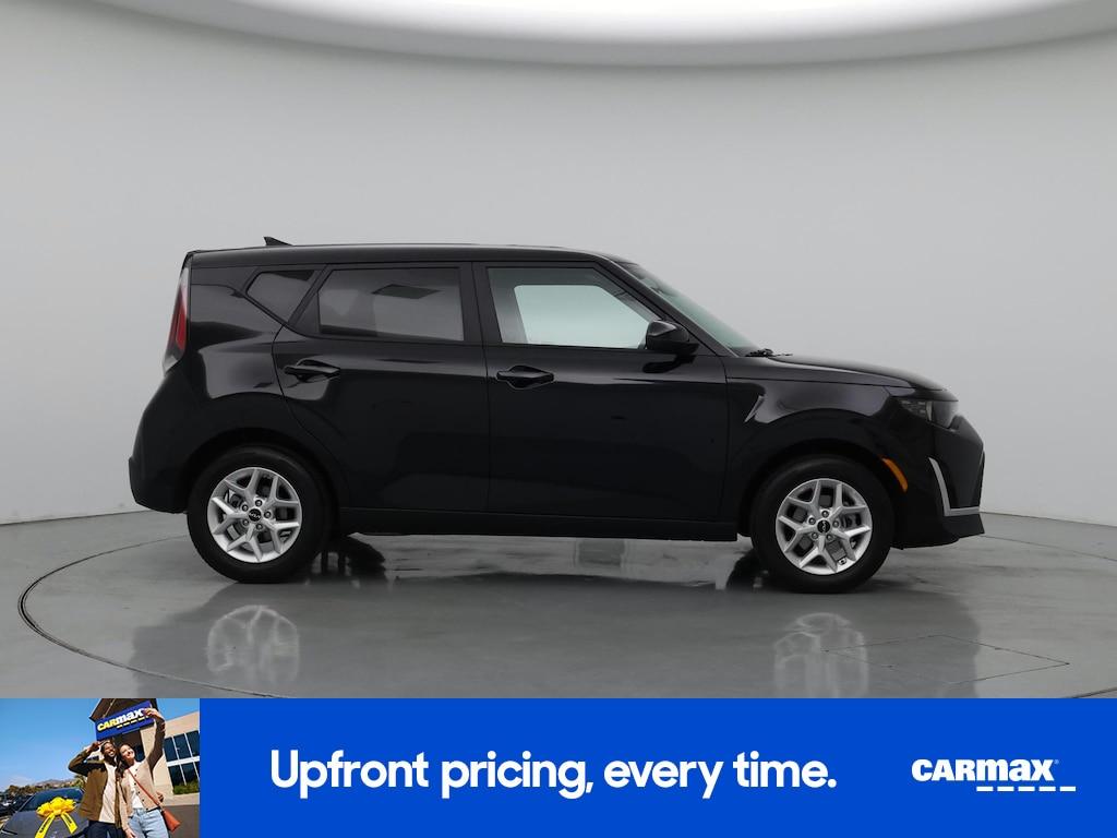 used 2025 Kia Soul car, priced at $20,998
