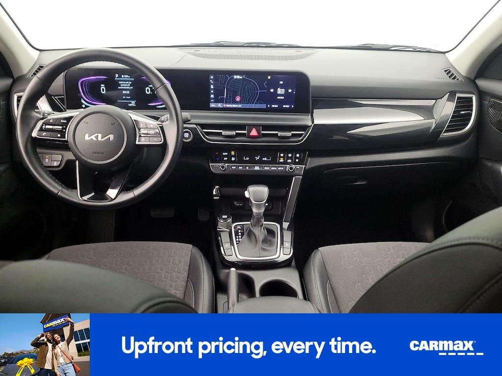 used 2025 Kia Seltos car, priced at $22,998
