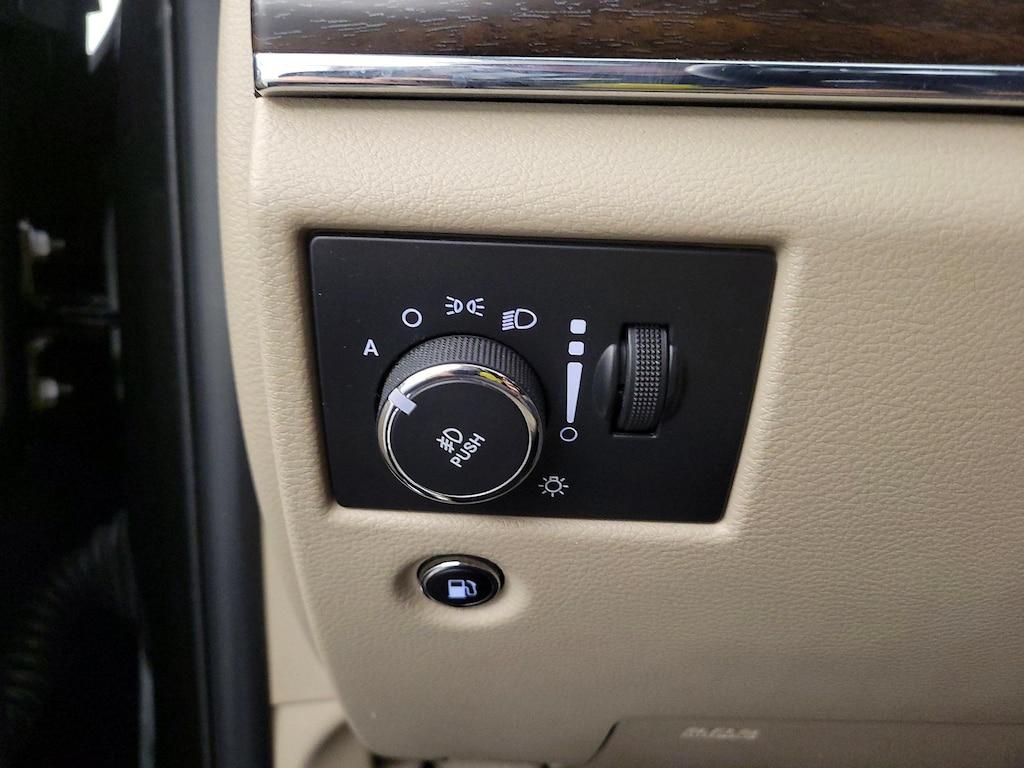 used 2015 Jeep Grand Cherokee car, priced at $17,998