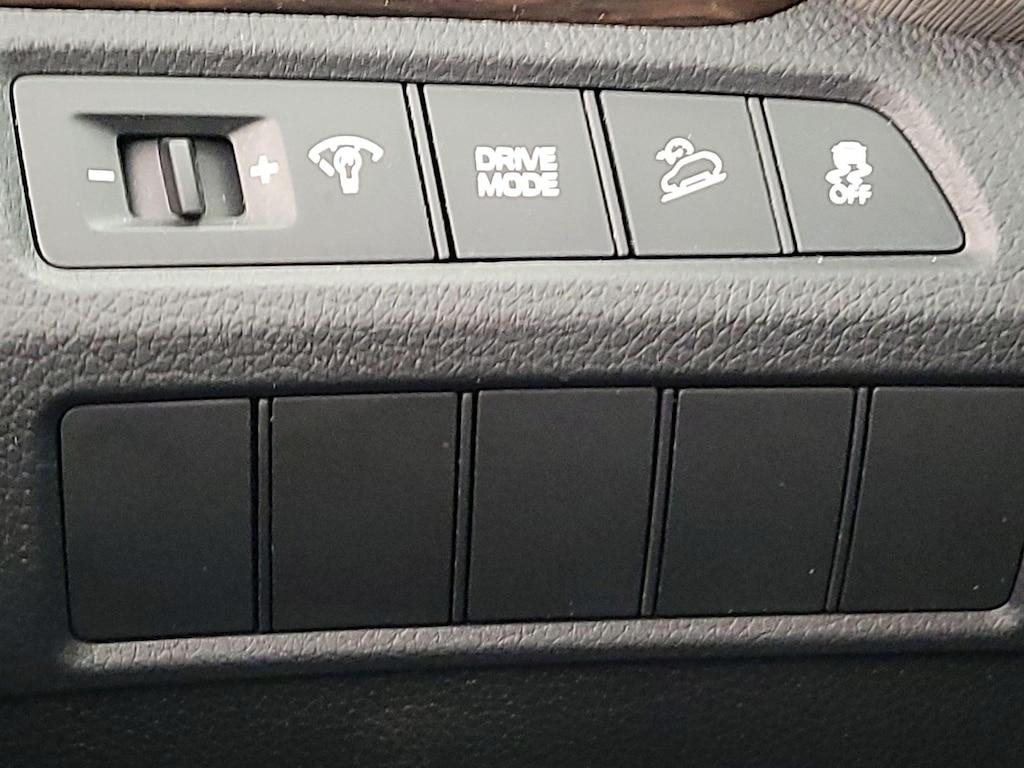 used 2018 Hyundai Santa Fe Sport car, priced at $18,998