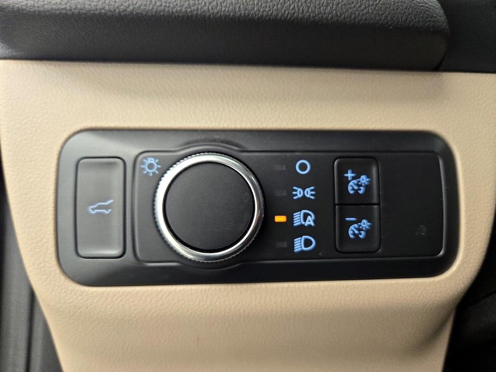 used 2022 Ford Escape car, priced at $19,998