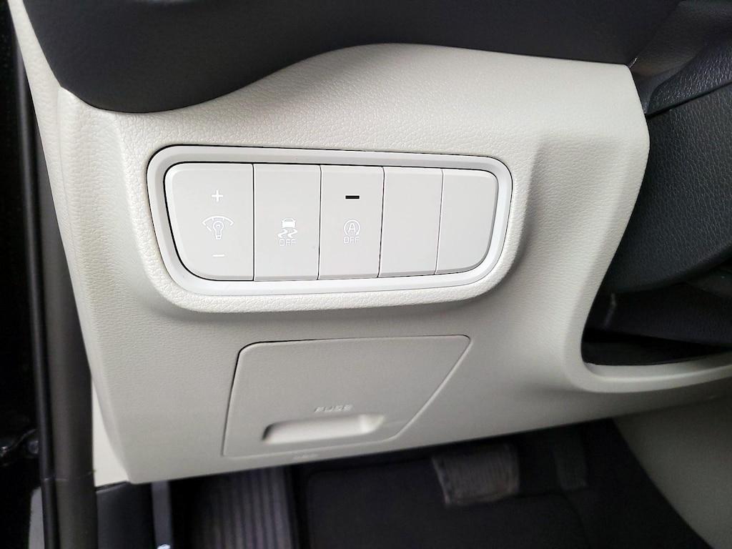 used 2025 Kia Soul car, priced at $17,998