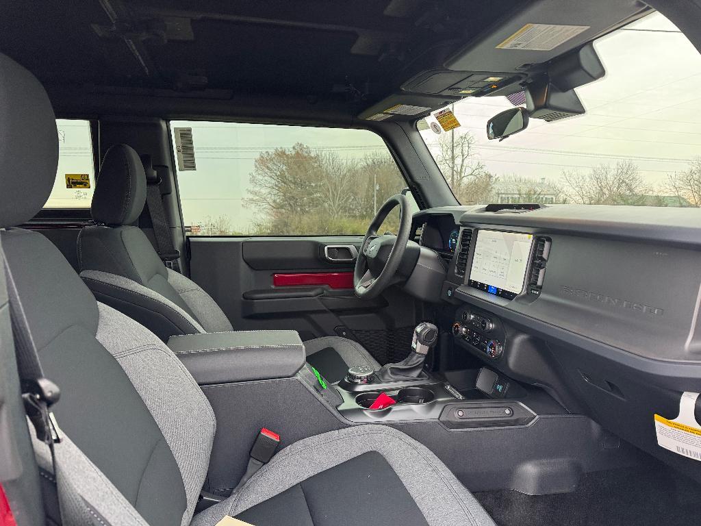 new 2025 Ford Bronco car, priced at $45,675
