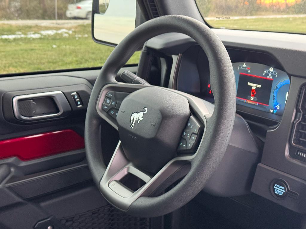 new 2025 Ford Bronco car, priced at $45,675