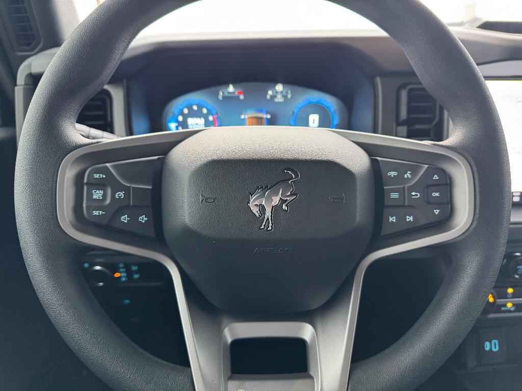 new 2025 Ford Bronco car, priced at $45,675