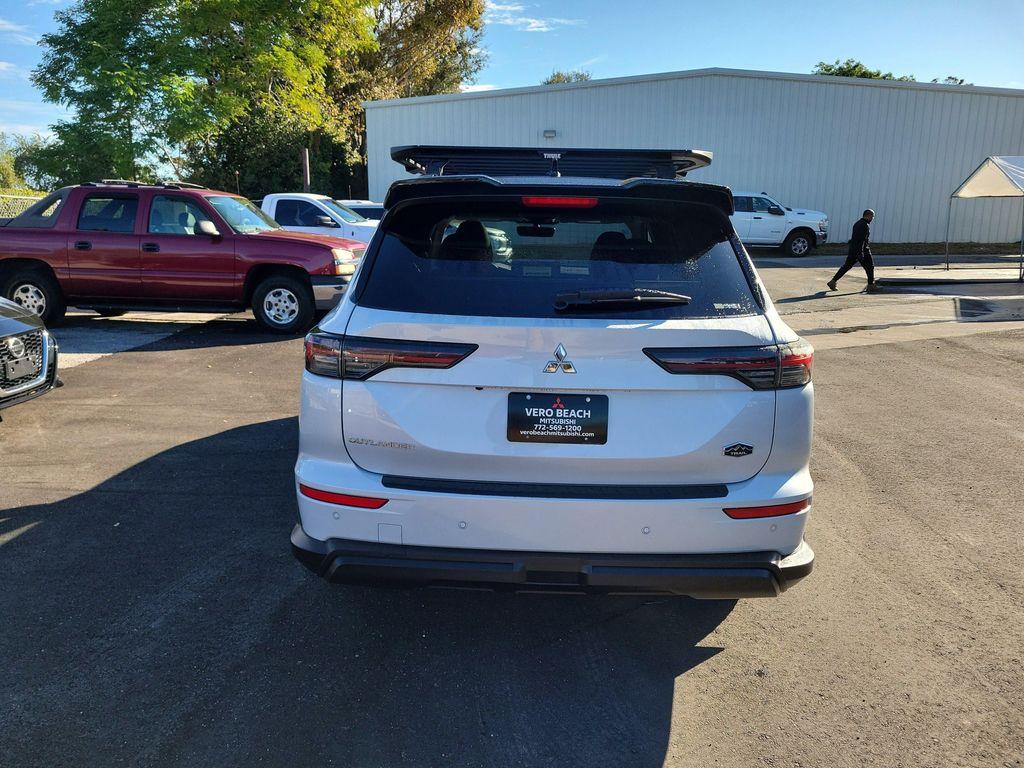 new 2026 Mitsubishi Outlander car, priced at $44,700
