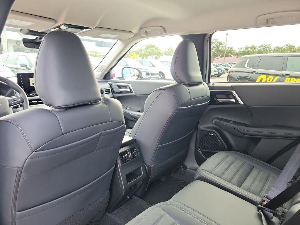 new 2026 Mitsubishi Outlander car, priced at $37,740