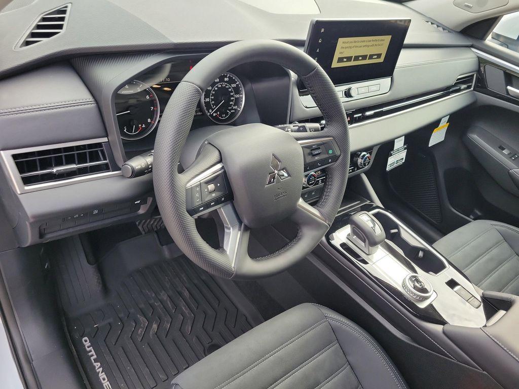 new 2026 Mitsubishi Outlander car, priced at $37,740