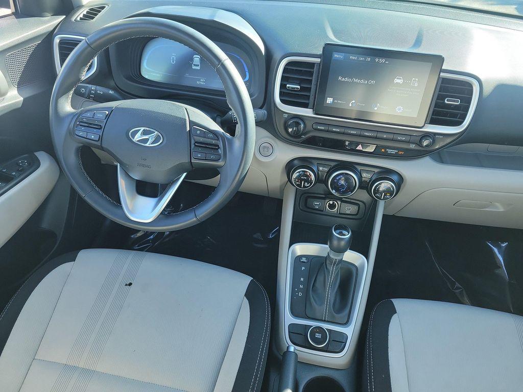 used 2025 Hyundai Venue car, priced at $19,988