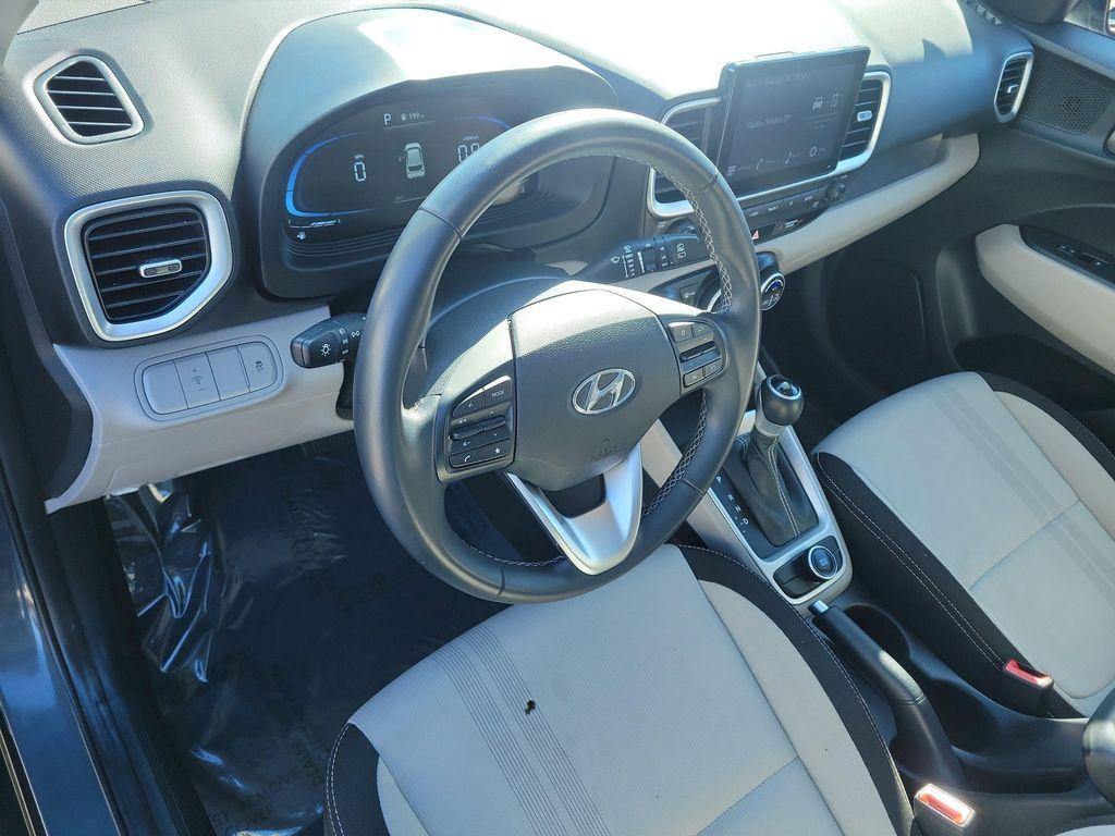used 2025 Hyundai Venue car, priced at $19,988