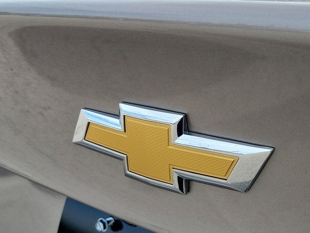 used 2022 Chevrolet Malibu car, priced at $15,934