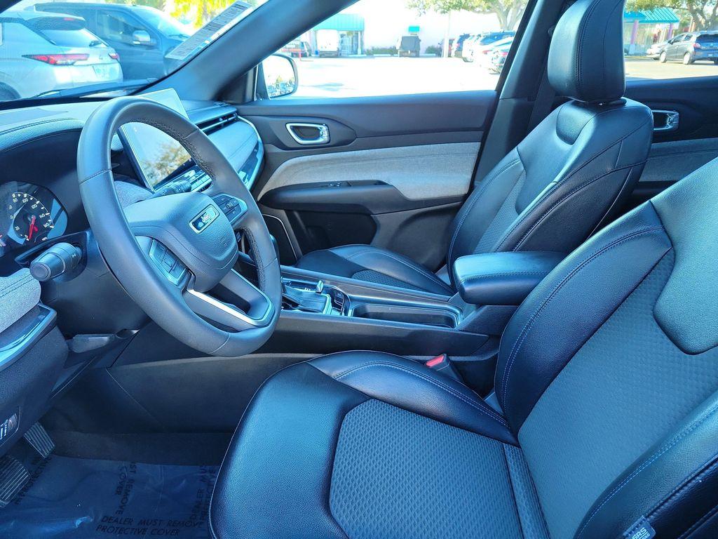 used 2023 Jeep Compass car, priced at $19,988