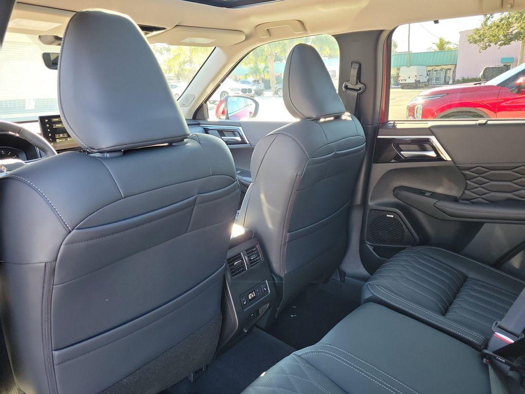 new 2026 Mitsubishi Outlander car, priced at $42,440