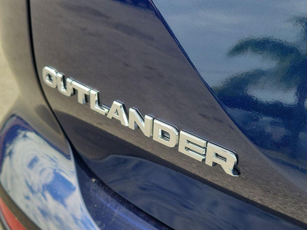 new 2026 Mitsubishi Outlander car, priced at $40,345
