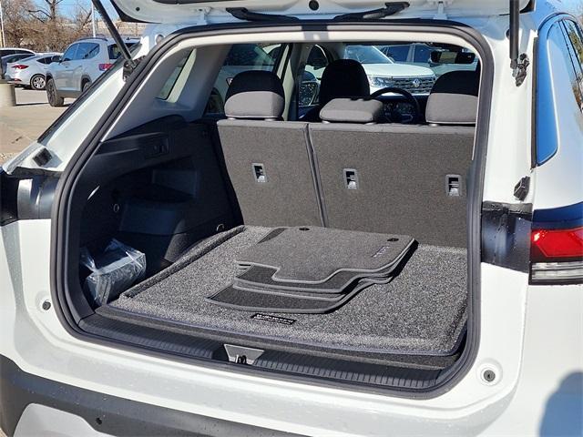 new 2026 Volkswagen Tiguan car, priced at $31,286