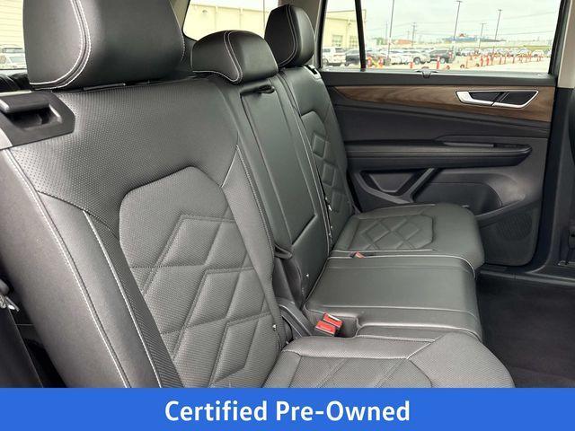 used 2025 Volkswagen Atlas car, priced at $33,084