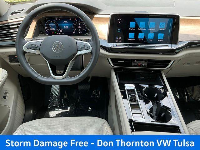 new 2026 Volkswagen Atlas car, priced at $43,818
