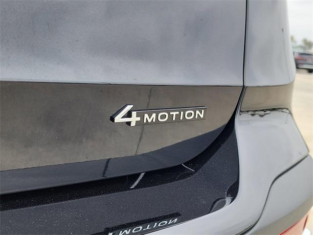 new 2026 Volkswagen Taos car, priced at $33,706