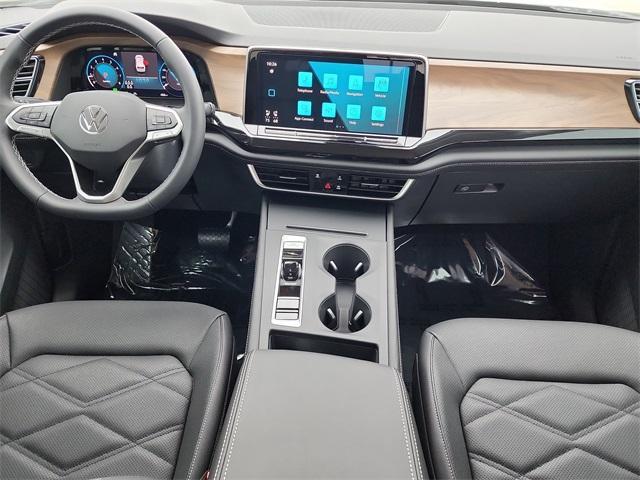 new 2026 Volkswagen Atlas car, priced at $39,312