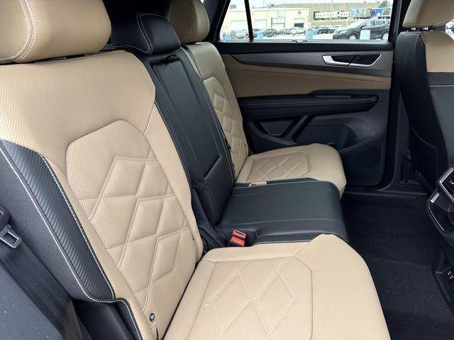 new 2026 Volkswagen Atlas Cross Sport car, priced at $44,843