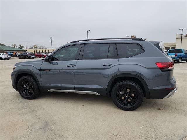 new 2026 Volkswagen Atlas car, priced at $45,862