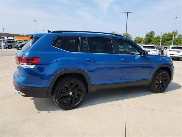 new 2026 Volkswagen Atlas car, priced at $43,699