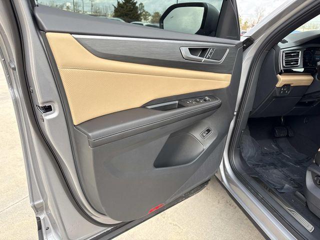 new 2026 Volkswagen Atlas Cross Sport car, priced at $44,615