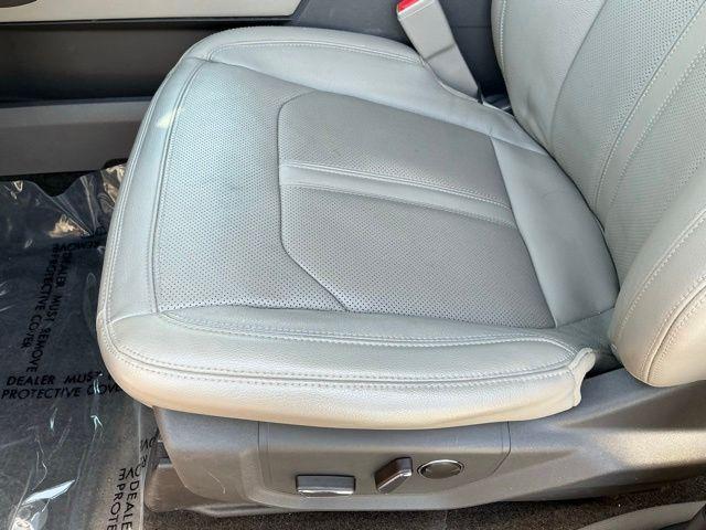 used 2018 Ford Expedition car, priced at $23,605