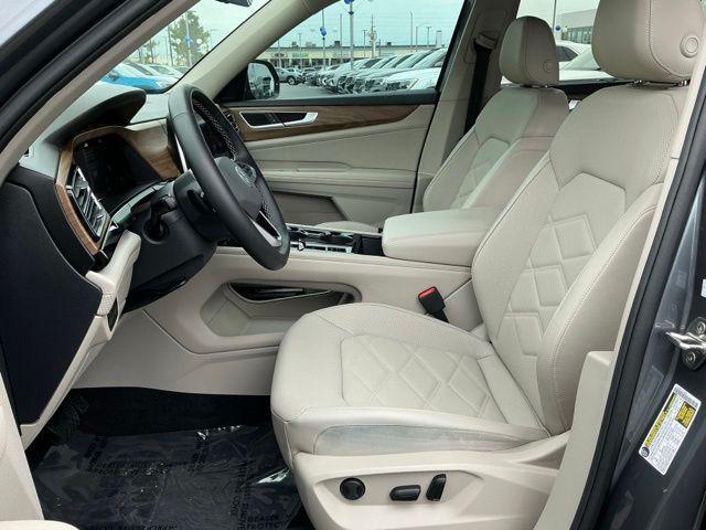 used 2024 Volkswagen Atlas car, priced at $31,094