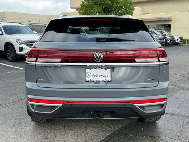 new 2026 Volkswagen Atlas Cross Sport car, priced at $46,652