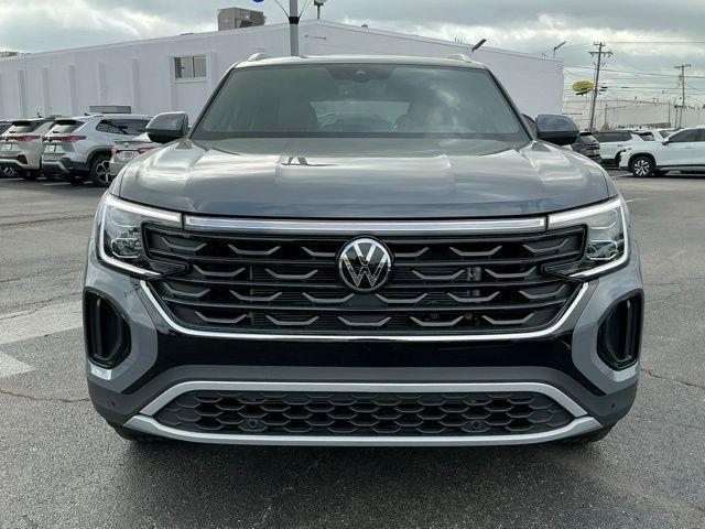 new 2026 Volkswagen Atlas Cross Sport car, priced at $46,652