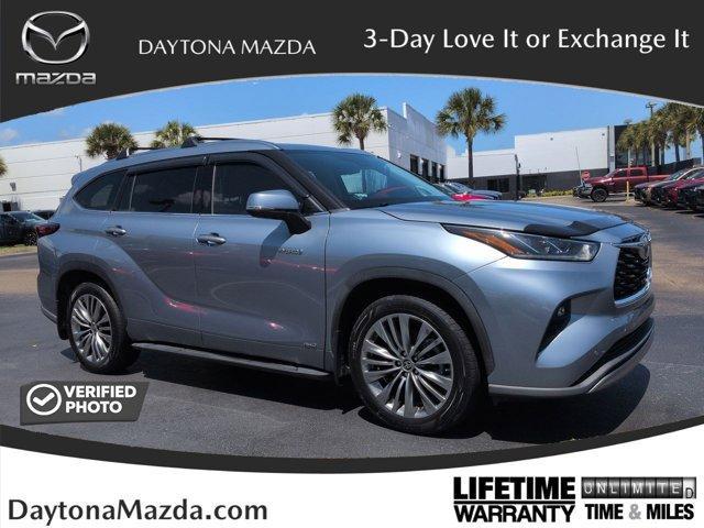used 2021 Toyota Highlander Hybrid car, priced at $31,658