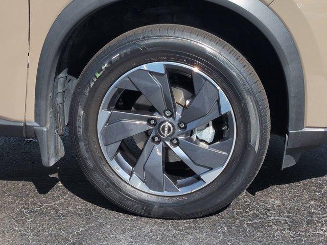 used 2024 Nissan Rogue car, priced at $22,255