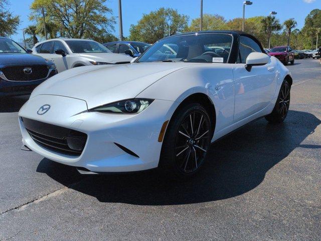 new 2026 Mazda MX-5 Miata car, priced at $38,666