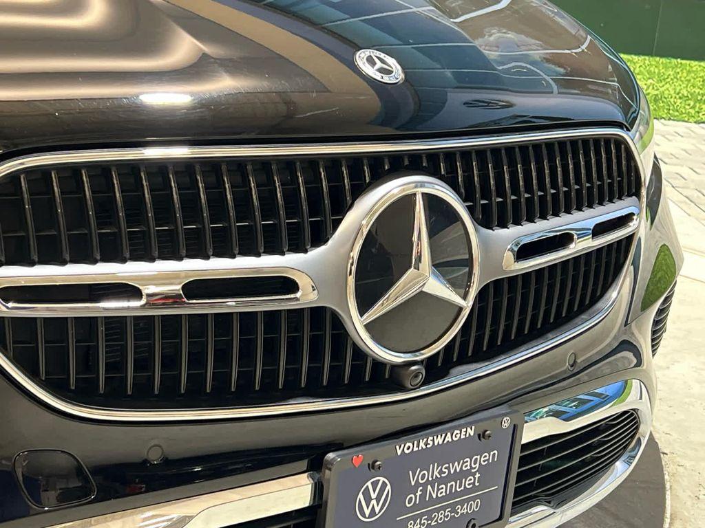 used 2024 Mercedes-Benz GLC 300 car, priced at $35,792