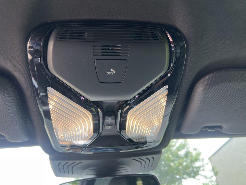 used 2023 BMW X3 car, priced at $32,034