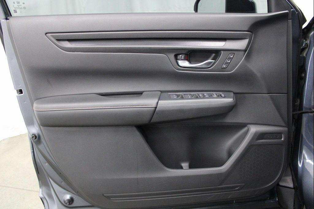 used 2024 Honda CR-V Hybrid car, priced at $28,997