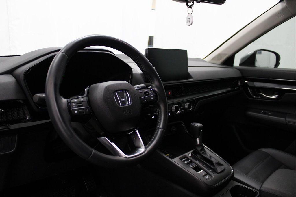 used 2024 Honda CR-V car, priced at $29,707