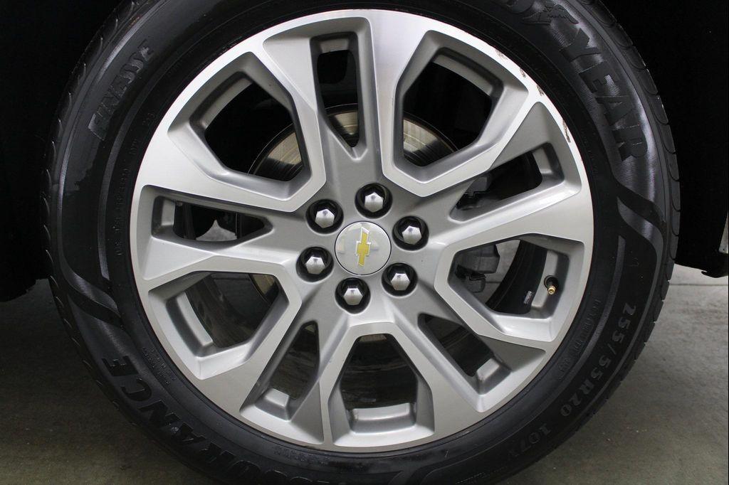 used 2021 Chevrolet Traverse car, priced at $24,580
