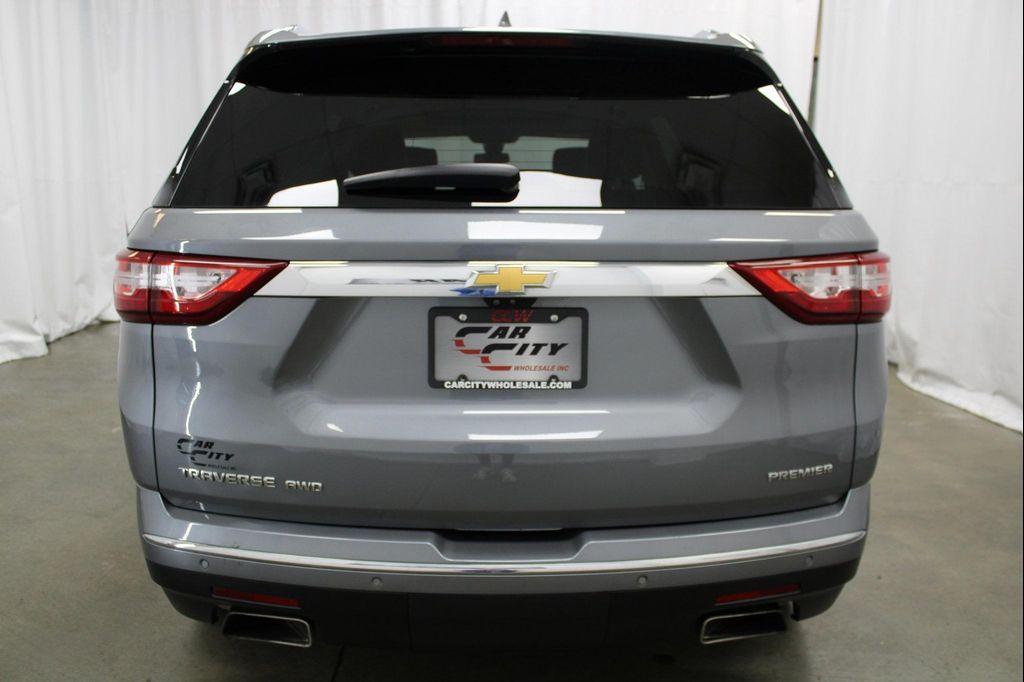 used 2021 Chevrolet Traverse car, priced at $24,994