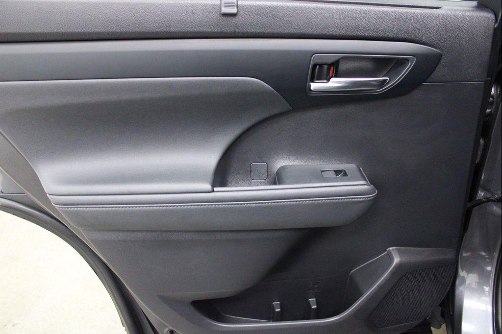 used 2021 Toyota Highlander car, priced at $26,623