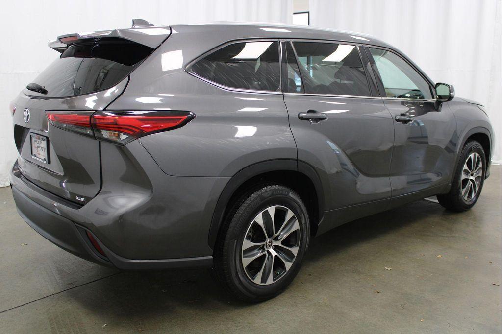 used 2021 Toyota Highlander car, priced at $26,623