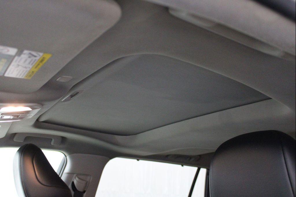 used 2021 Toyota Highlander car, priced at $26,623