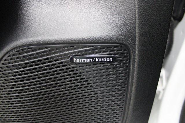 used 2020 Chrysler Pacifica car, priced at $19,128