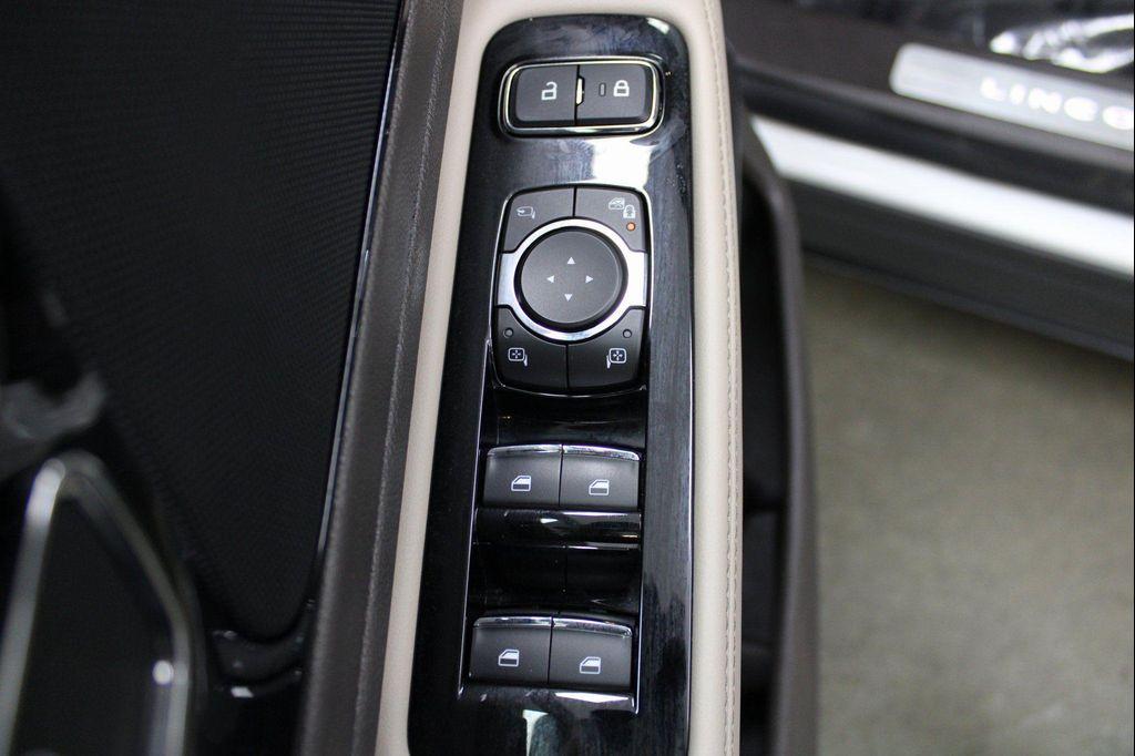 used 2020 Lincoln Aviator car, priced at $24,269