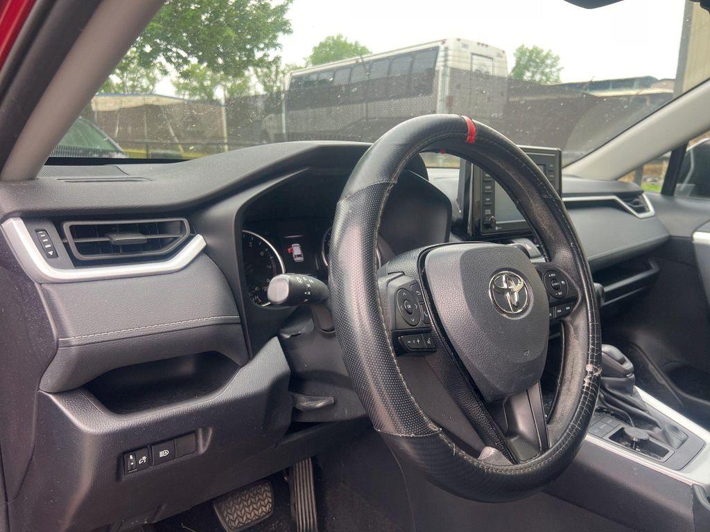 used 2020 Toyota RAV4 car, priced at $21,045