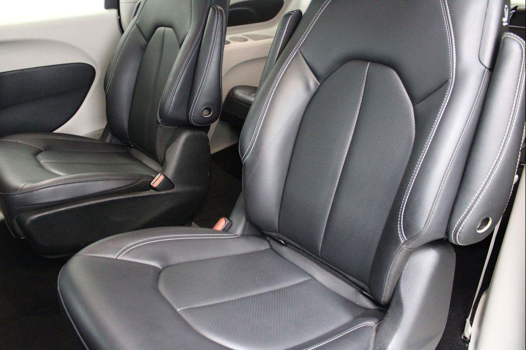 used 2024 Chrysler Pacifica Hybrid car, priced at $25,153